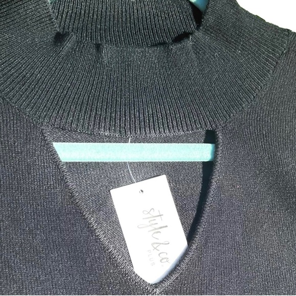 NWT-Sz 1X Style & Co black sweater with balloon sleeves & cut out - Picture 3 of 7